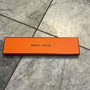 Hermes single tour apple watch band 40-41mm